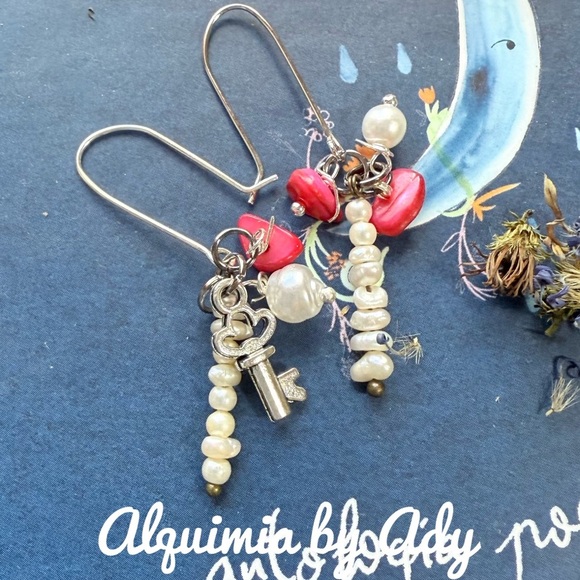 Pearl and Red Earrings - Picture 1 of 1